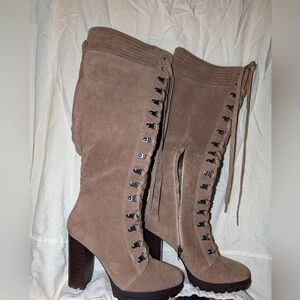 JustFab size 7.5 heeled boots
